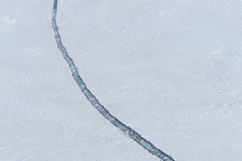 Crack in pack ice, Snow hill island, Weddel Sea, Antarctic Peninsula, Antarctica