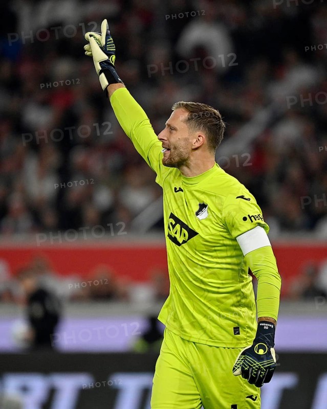 Goalkeeper Oliver Baumann TSG 1899 Hoffenheim (01) Gesture Gesture MHPArena, MHP Arena Stuttgart, Baden-Württemberg, Germany, Europe