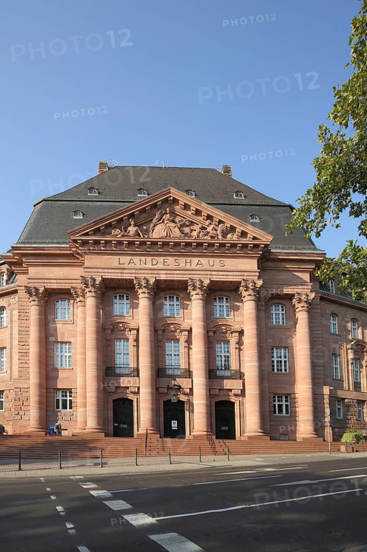 State House Ministry of Economics, Transport and Technology, City Centre, Wiesbaden, Taunus, Hesse, Germany, Europe