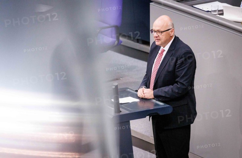 Alexander Radwan (CDU/CSU) recorded during a speech on the euro balance sheet in the German Bundestag in Berlin, 22 February 2024.Berlin, 11 April 2024