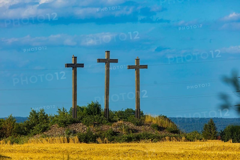 The Three Crosses near Freiberg, Saxony. According to legend, three Freiberg councillors were executed on this spot. However, there is no evidence of this, so today it is assumed that the crosses served as a place of worship for the miners., Landmark, Freiberg, Saxony, Germany, Europe