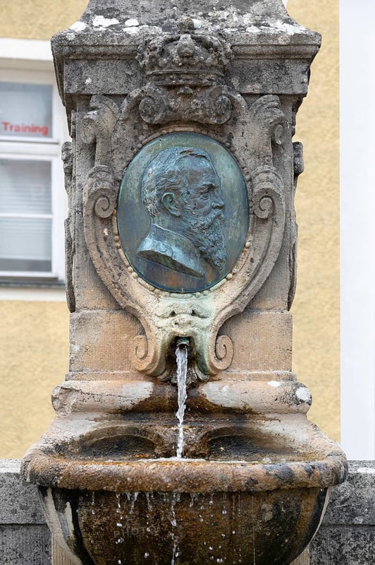 Fountain, donated in 1907 by Prince Regent Luitopold of Bavaria, Betzenstein, Upper Franconia, Bavaria, Germany, Europe