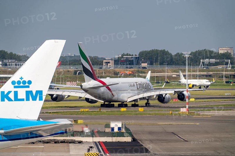 Amsterdam Schiphol Airport, aircraft at the terminal, Emirates Airbus A380 on the taxiway to the Aalsmeerbaan runway, apron, Amsterdam, Netherlands