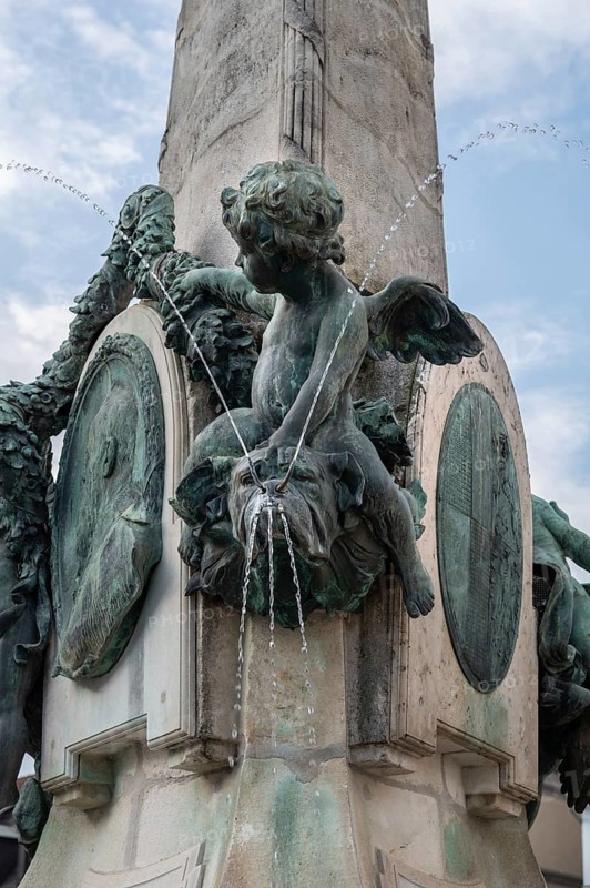 Figures at the Luitpold Fountain, erected in 1899, market square, Kulmbach, Upper Franconia, Bavaria, Germany, Europe