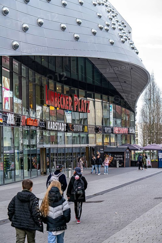 Galeria Kaufhof department stores' in Essen city centre, in the Limbecker Platz shopping centre, is affected by the department stores' group's closure plans and is due to close at the end of January 2024, North Rhine-Westphalia, Germany, Europe