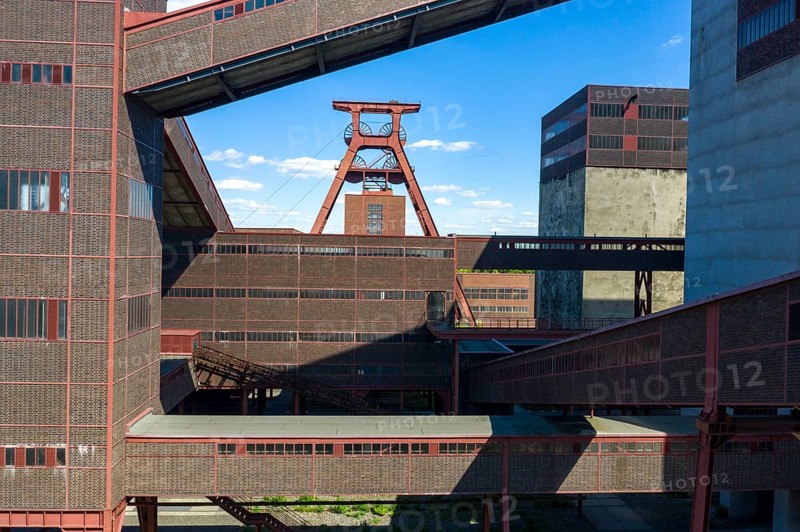 Zollverein Coal Mine Industrial Complex World Heritage Site, double headframe, shaft 12, Essen, Germany, Europe