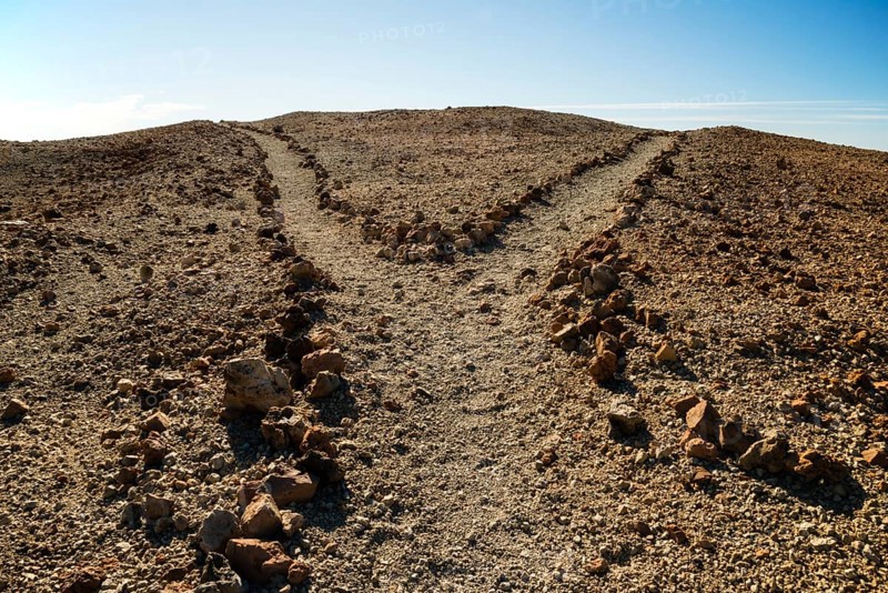 Fork in the road, hiking trail, Montana Blanca, Pico del Teide, 3718m, Parque Nacional de las Canadas del Teide, Teide National Park, UNESCO World Heritage Site, Tenerife, Canary Islands, Spain, Europe