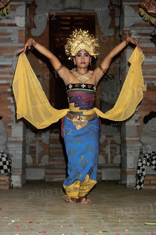 Tänzerin bei einem Legongtanz, Bali, Indonesien