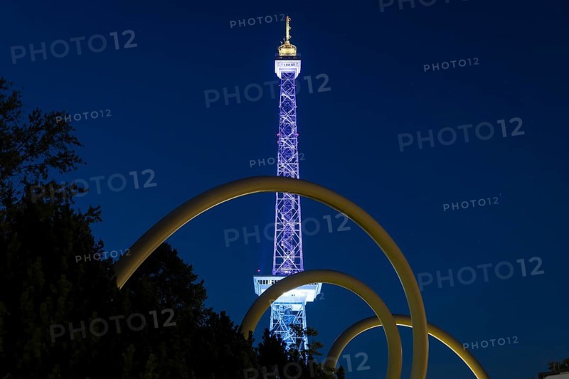The radio tower shines in the colours of the IFA (Internationale Funkausstellung) on the exhibition grounds, Berlin, 06.09.2024