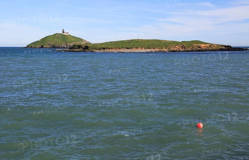 Small islands off Ballycotton, near Youghal, County Cork, Ireland, Irish Republic, Europe