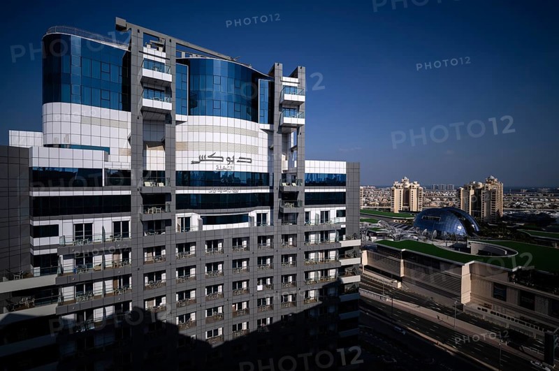 Dukes Hotel The Palm, Monorail, Nakheel Mall Station, Traffic, The Palm Jumeirah, Dubai, United Arab Emirates, VAR, Asia