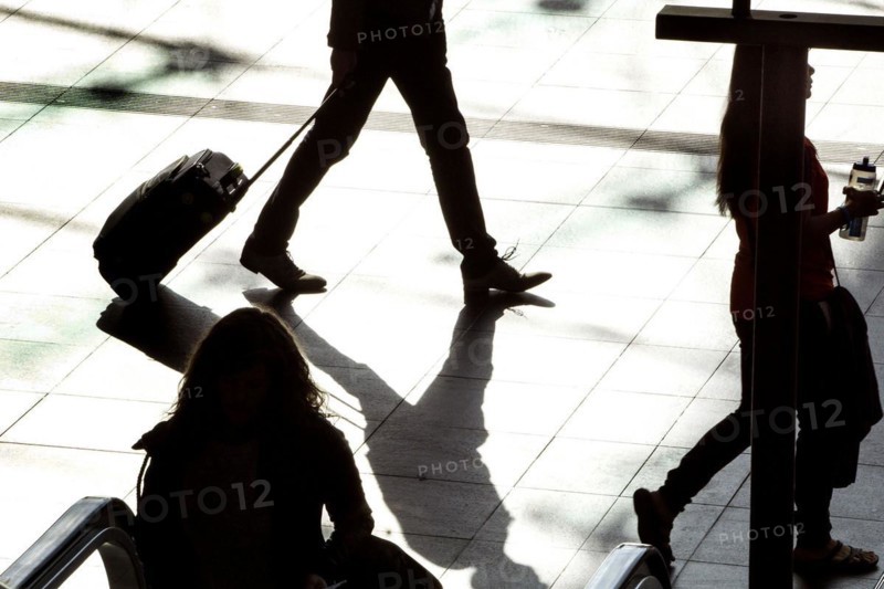People at Berlin Central Station, 26/09/2016