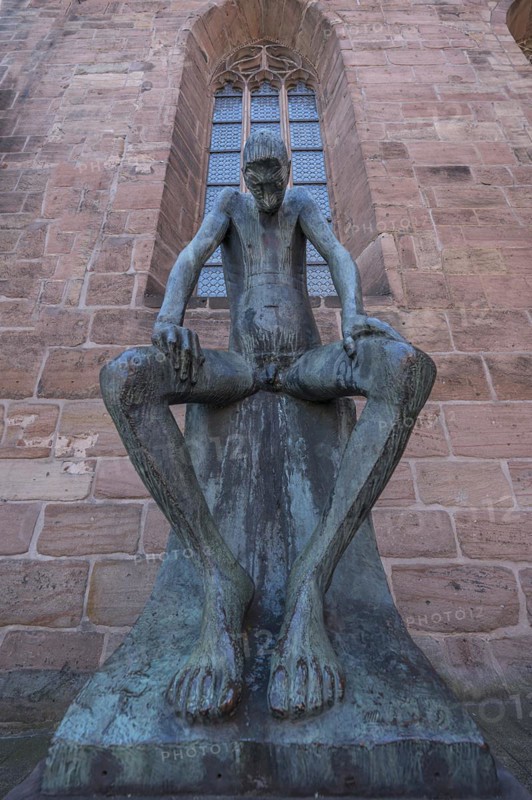 Bronze sculpture of Job, created by the German sculptor Gerhard Marcks in 1957, in front of St Clare's Church, Königstraße 66, Nuremberg, Middle Franconia, Bavaria, Germany, Europe