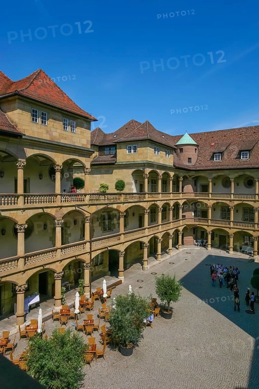 Old Palace Stuttgart, former moated palace, princely residence, 14th century seat of the Counts of Württemberg, court chamber, today Renaissance palace, architect Aberlin Tretsch, Württemberg State Museum, arcades, palace courtyard, historic building, architecture, columns, state capital, Stuttgart, Baden-Württemberg, Germany, Europe