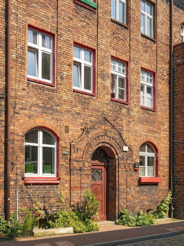 Red-brick workers' housing estates, architecture of the Nikiszowiec Historic Mining District, Katowice, Poland, Europe