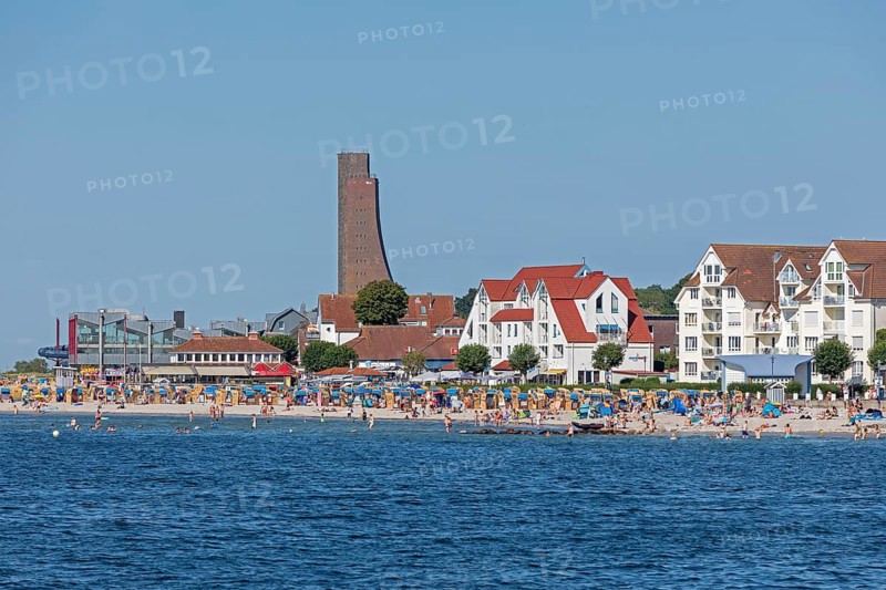 Houses, beach, people, marine memorial, Laboe, Schleswig-Holstein, Germany, Europe