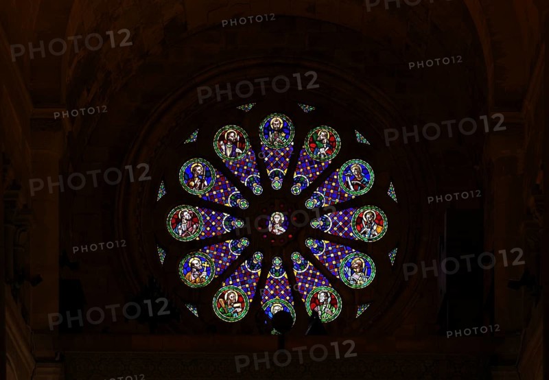 Interior view, rose window, rose window, cathedral of Lisbon, Sé Patriarcal de Lisboa or Igreja de Santa Maria Maior, Lisbon, Portugal, Europe