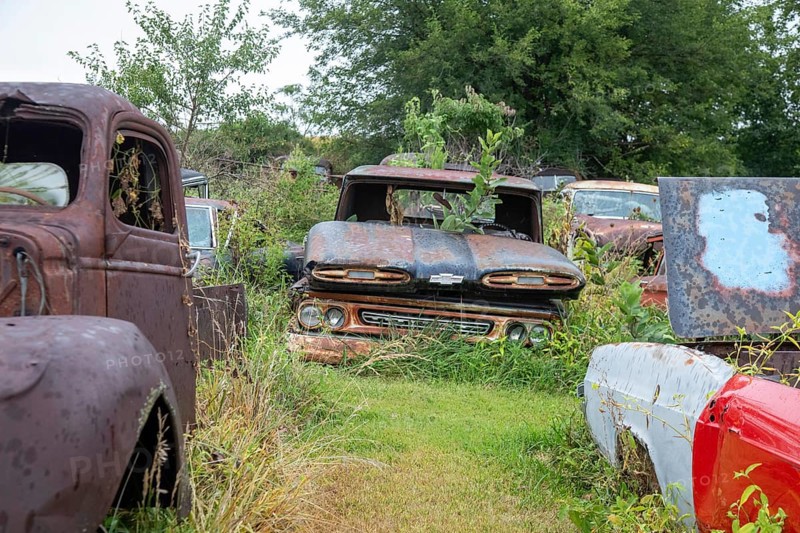Corder, Missouri, Lorenz Service and Salvage, a junk yard for vintage and antique cars