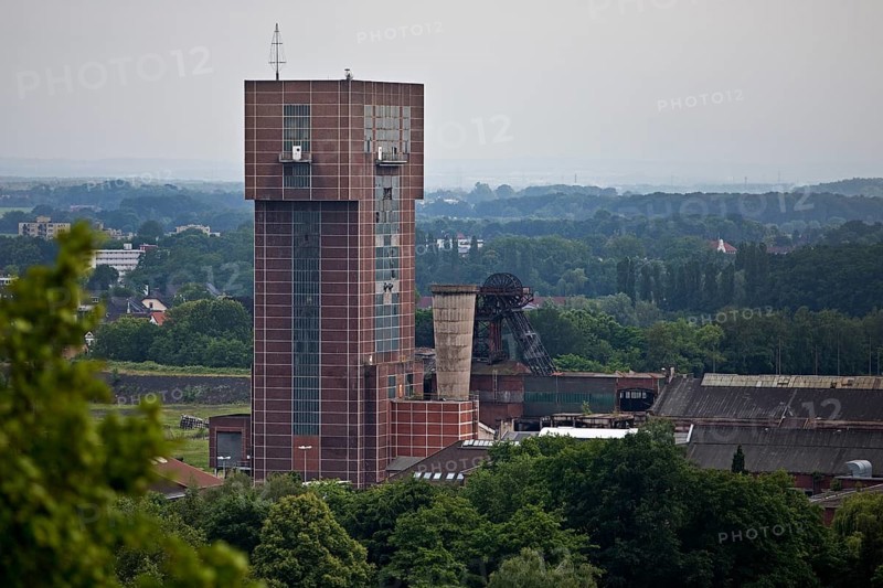 Hammerhead tower of Heinrich Robert colliery, Ost colliery, Hamm, Kissinger Höhe, Ruhr area, North Rhine-Westphalia, Germany, Europe