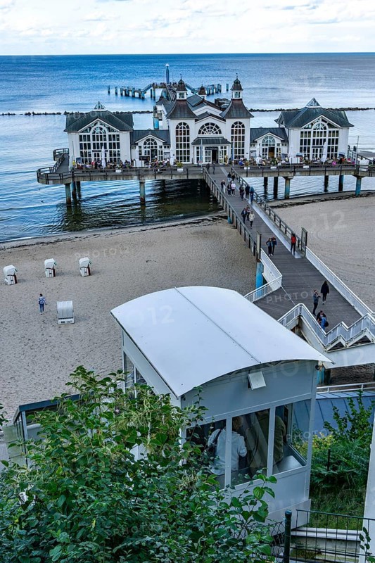 The Sellin pier, 394 metres long, with restaurant, jetty, lift Rügen Island, Mecklenburg-Western Pomerania, Germany, Europe