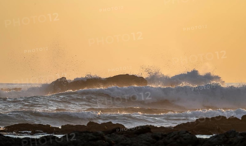 Evening mood, Marino Ballena National Park, coast with waves, South Pacific Ocean, Puntarenas Province, Osa, Costa Rica, Central America