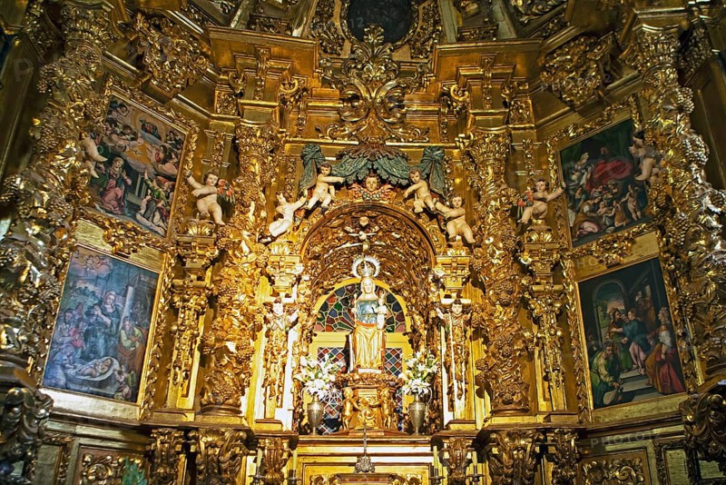 Altar in the Virgen de la Pena church in the historic centre of Sepulveda, province of Segovia, Castile and Leon, Spain, Europe