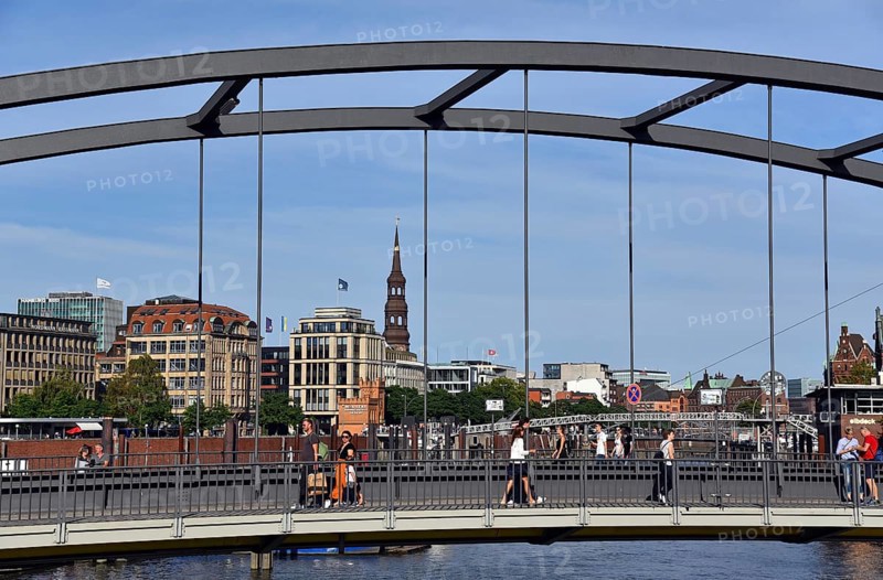 Europe, Germany, Hanseatic City of Hamburg, Inland harbour, View from the Oberbaum Bridge, Europe