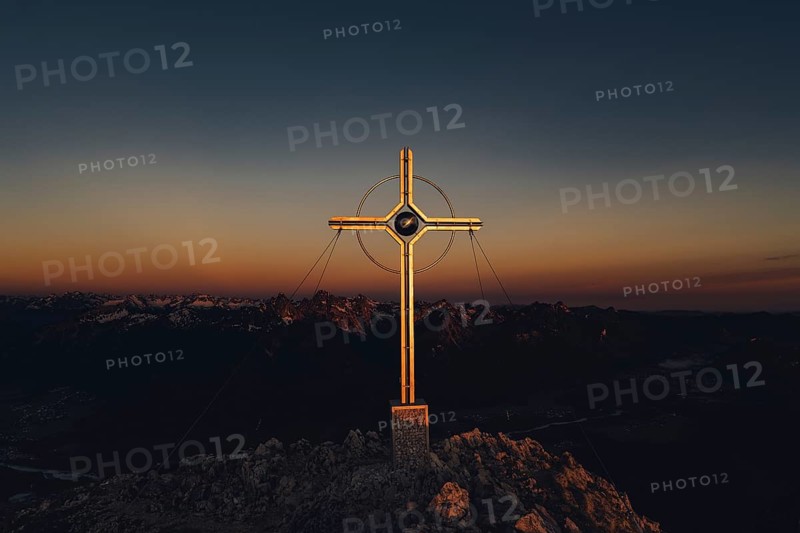 Summit cross, sunrise hiking tour on the Säuling in the Allgäu in Bavaria, Germany, Europe