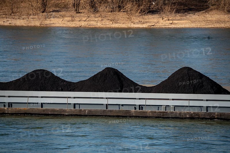 Cargo ships on the Rhine near Duisburg, imported coal, for power stations, Duisburg, North Rhine-Westphalia, Germany, Europe