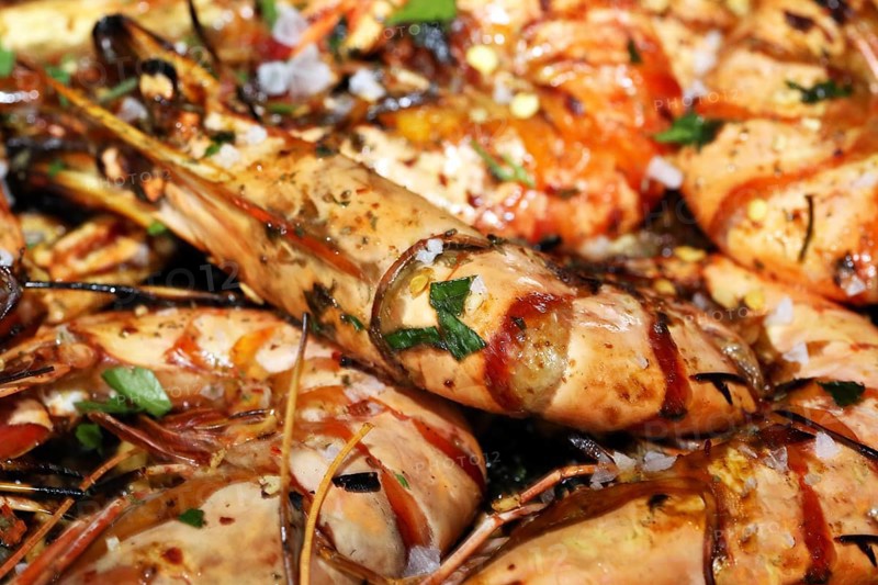 Grilled black tiger prawns