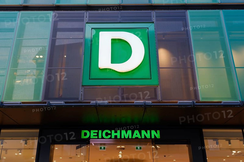 Deichmann, facade with sign and logo, Essen, Ruhr area, North Rhine-Westphalia, Germany, Europe