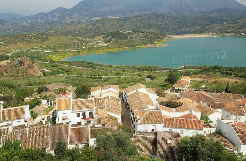 Embalse Zahara-El Gastor Reservoir lake, Zahara de la Sierra, Cadiz province, Spain, Europe