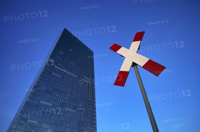 St Andrew's cross, street sign, European Central Bank, ECB, Osthafen, Ostend, blue hour, Frankfurt am Main, Hesse, Germany, Europe