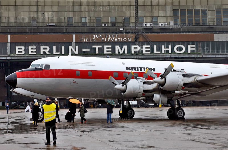 Aircraft at Tempelhof Airport, 1 day in front of the closure of flight operations, Berlin, 29 October 2008, Berlin, Berlin, Germany, Europe