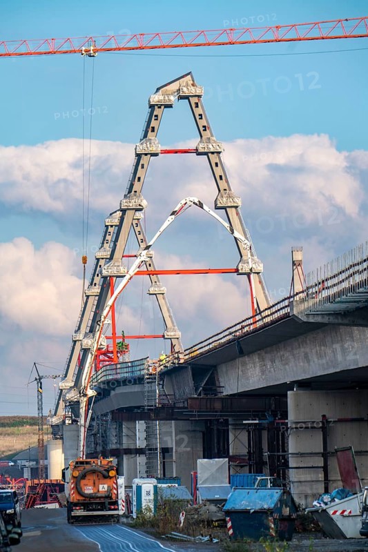 New construction of the A1 motorway bridge over the Rhine near Leverkusen, after completion of the new bridge, the old one will be demolished and another, for a total of 8 lanes, will be rebuilt at the same location, Leverkusen, North Rhine-Westphalia, Germany, Europe