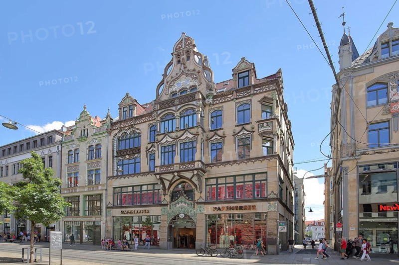 Historic commercial building with ornaments and tail gable, Anger 23, Erfurt, Thuringia, Germany, Europe