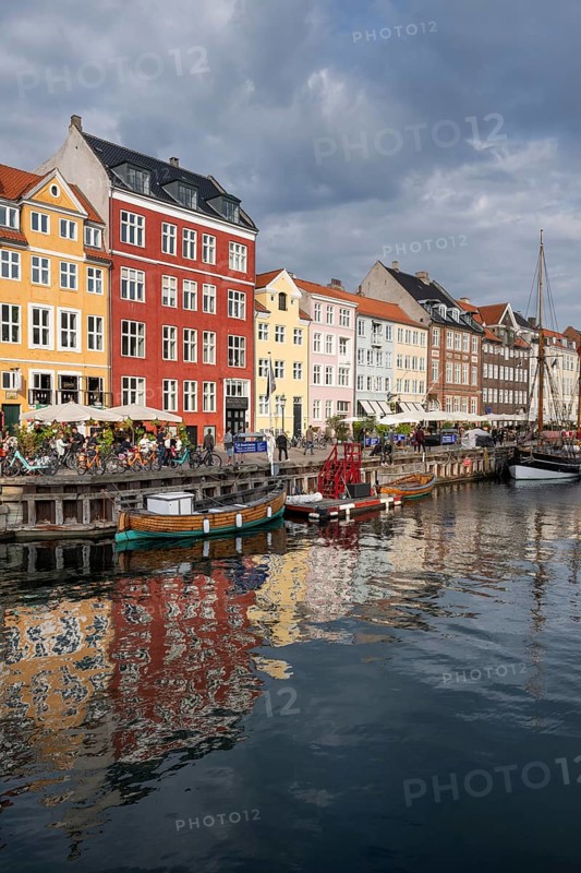 Nyhavn, in the Frederiksstaden district, harbour district with houses over 300 years old, moored sailing boats, promenade with many cafés, pubs, restaurants, canal, tourist attraction, Copenhagen, Denmark, Europe