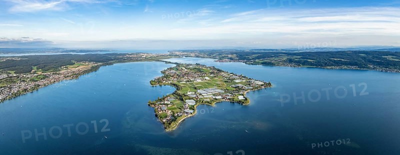 Aerial view, panorama of the island of Reichenau in Lake Constance seen from the west, on the left the Gnadensee with the municipality of Allensbach, on the right the Untersee with the Swiss side of the lake with the Thurgauer Seerücken, on the horizon the city of Constance, Baden-Württemberg, Germany, Europe