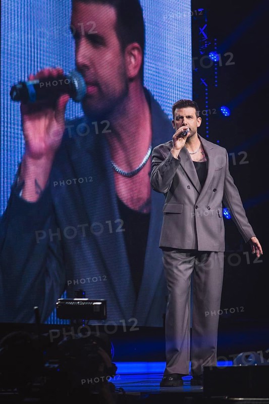 Jay Khan at the Schlagernacht des Jahres live on Das Original Tour in the Berlin Uber Arena on 16 November 2024