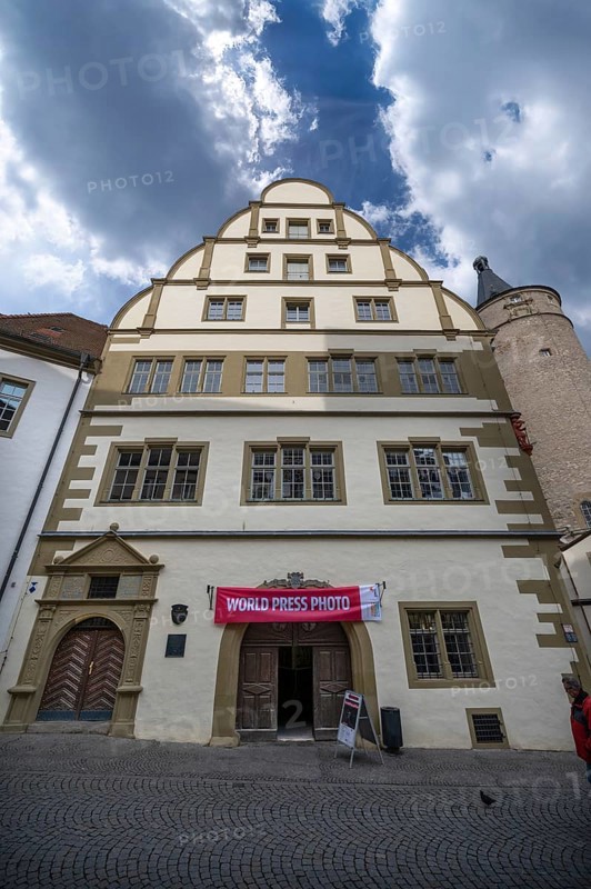 Town Hall, built from 1561 to 1563 in Renaissance style, Kaiserstr. 13, Kitzingen, Lower Franconia, Bavaria, Germany, Europe