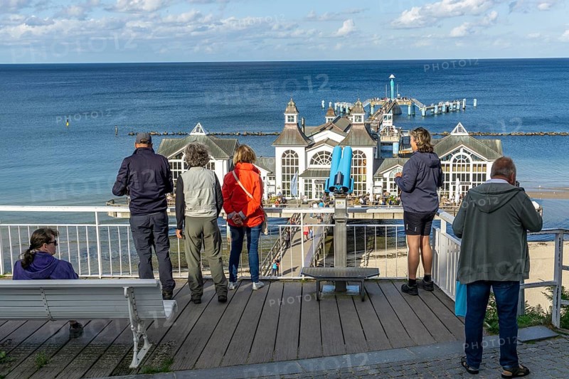 The pier of Sellin, 394 metres long, with restaurant, jetty, tourists, island of Rügen, Mecklenburg-Western Pomerania, Germany, Europe