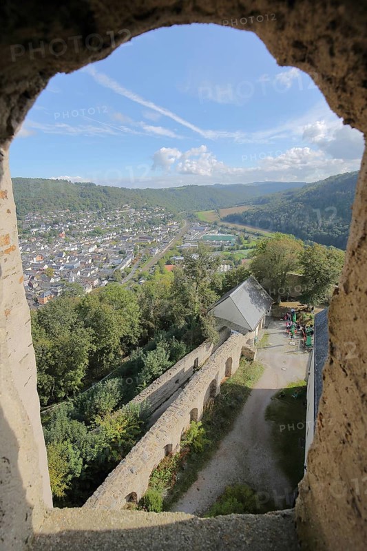 View from the keep of Nassau Castle built in 1093, view down, view, Lahntal, landscape, cityscape, Westerwald, Nassau, Rhineland-Palatinate, Germany, Europe