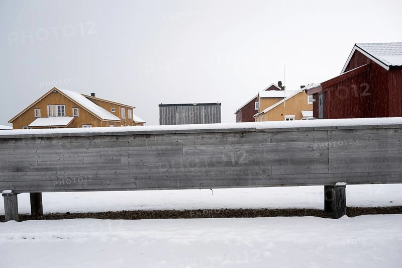 Supply lines, routed above ground on stilts due to permafrost, Kongsfjorden, Ny-Ålesund research settlement, Spitsbergen Island, Spitsbergen archipelago, Svalbard and Jan Mayen, Norway, Europe