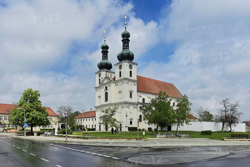 Basilica of the Nativity of the Virgin Mary, baroque Roman Catholic pilgrimage church, Frauenkirchen, Lake Neusiedl, Burgenland, Austria, Europe