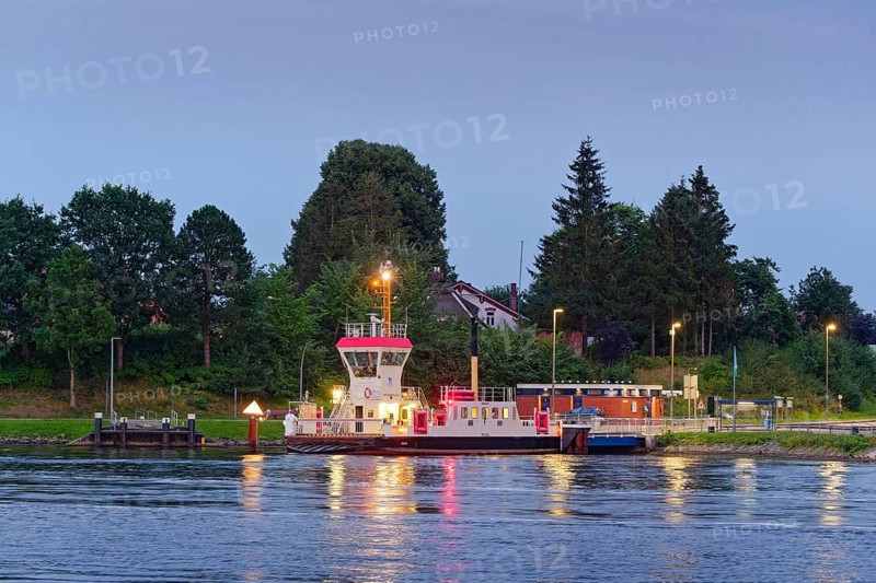 The Pillau canal ferry late in the evening at the Sehestedt-Süd ferry terminal on the Kiel Canal. Sehestedt, Schleswig-Holstein, Germany, Europe