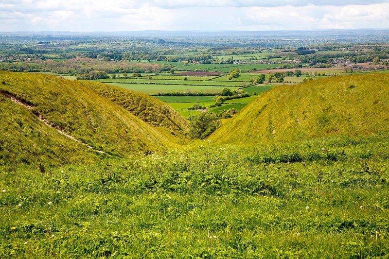 Chalk scarp slope with dry valleys at Roundway Hill, a special place for wildlife, near Devizes, Wiltshire, England, United Kingdom, Europe