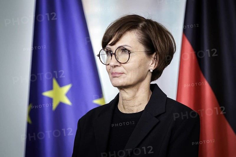 Bettina Stark-Watzinger, Federal Minister of Education and Research, at the handover of the 2024 report by the Commission of Experts for Research and Innovation (EFI) . Berlin, 28 February 2024