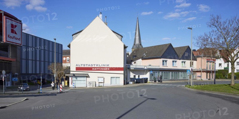 Kaufland, Altstadtklinik Hattingen and the tower of St George's Church in Hattingen, Ennepe-Ruhr district, North Rhine-Westphalia, Germany, Europe