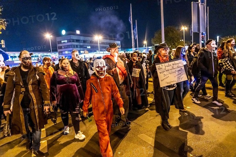 The Zombiewalk in Essen, on Halloween several hundred people, some dressed as scary zombies, undead, walked from the main railway station to the district of Rüttenscheid, North Rhine-Westphalia, Germany, Europe