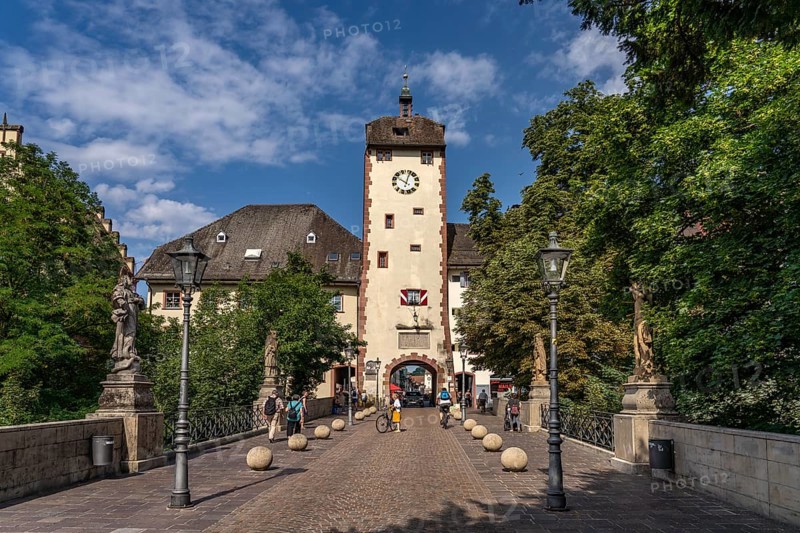 The Upper Tor or Schaffhauser Tor, landmark of the town of Waldshut-Tiengen, Baden-Württemberg, Germany, Europe